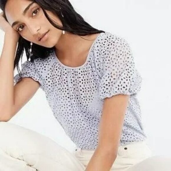 J.Crew V-Back Puff Sleeve Eyelet Blouse Size 12 Purple Short Sleeve Tie NWT - Picture 2 of 7